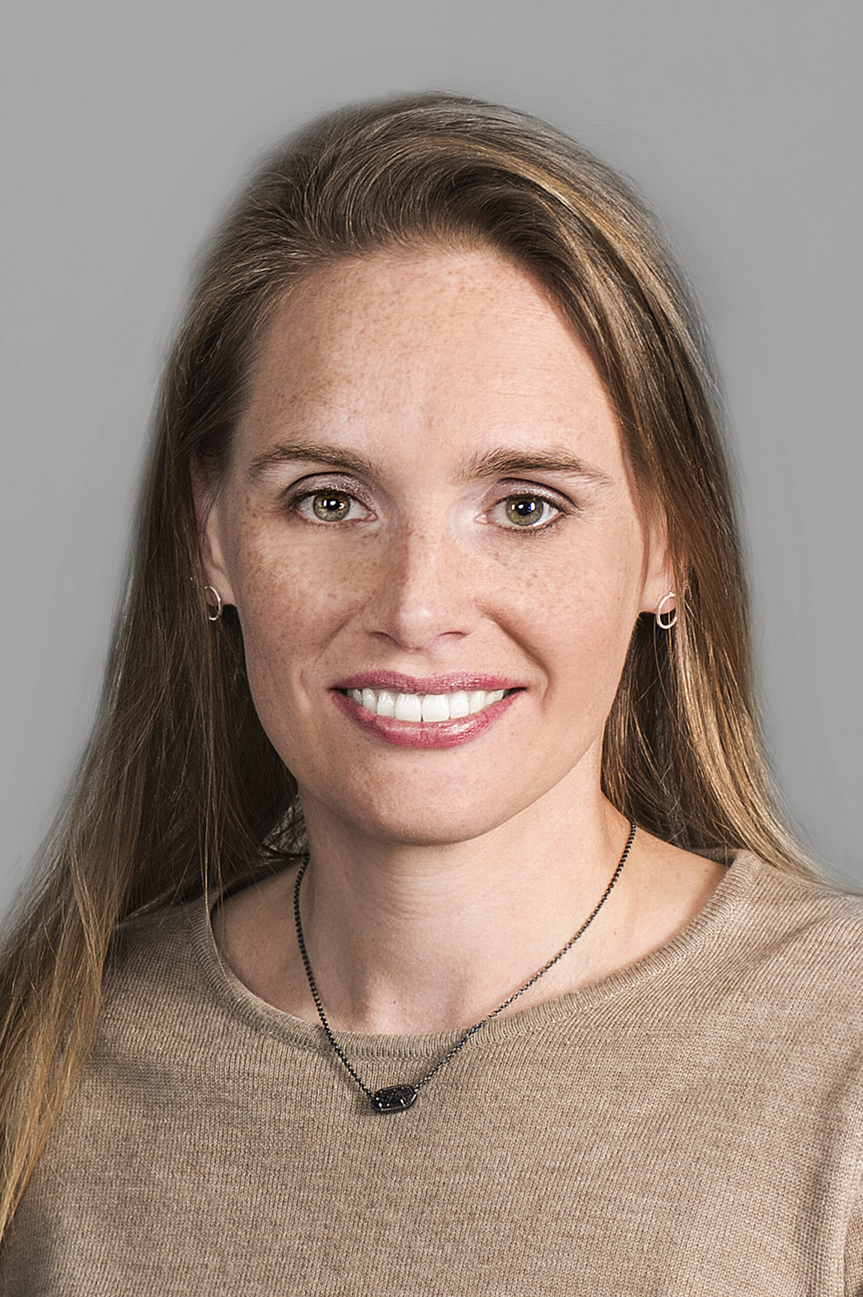 Alissa_Eckert_Portrait